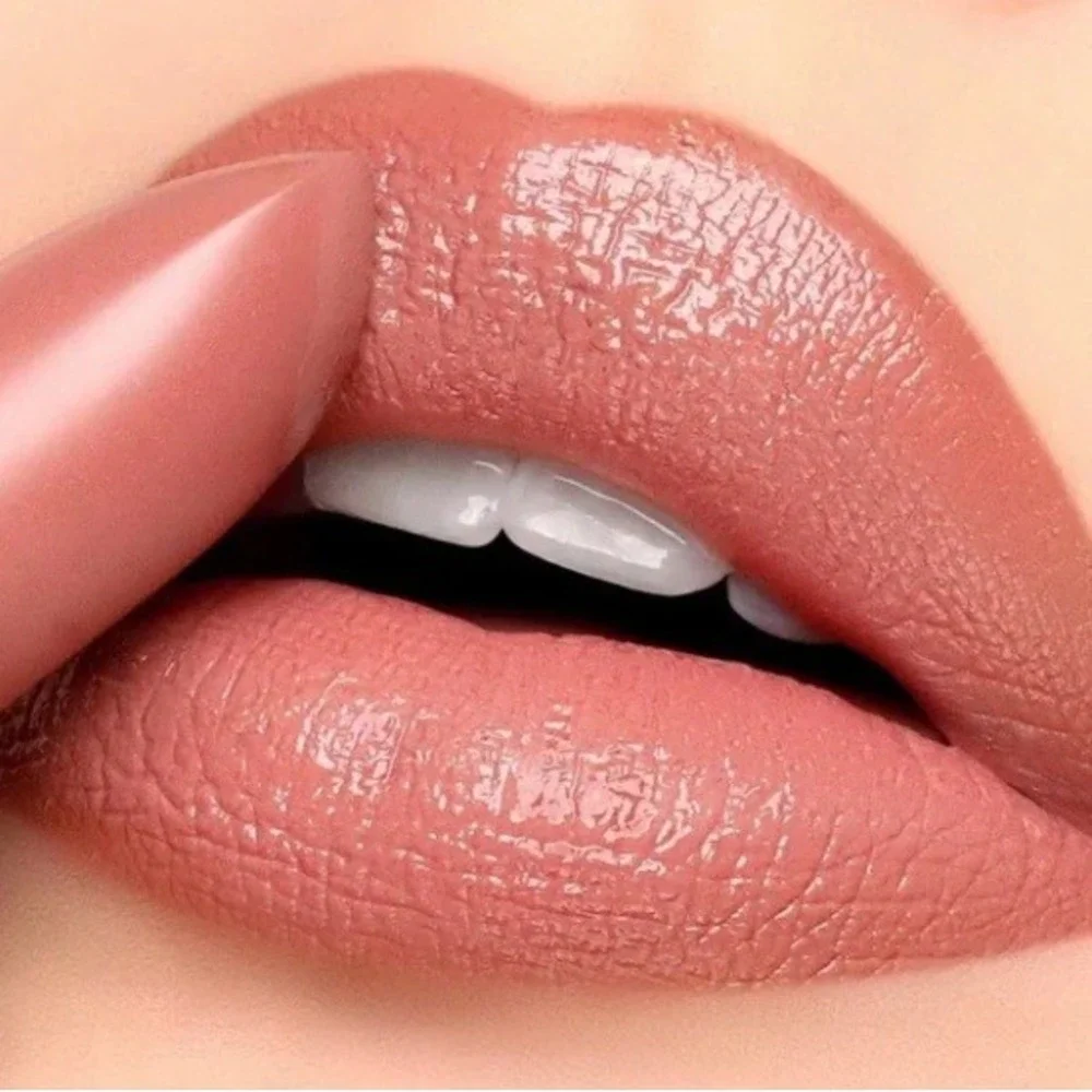 Anastasia‎ Beverly Hills Satin Lipstick Taupe Beige Full Pigment Smooth Finish